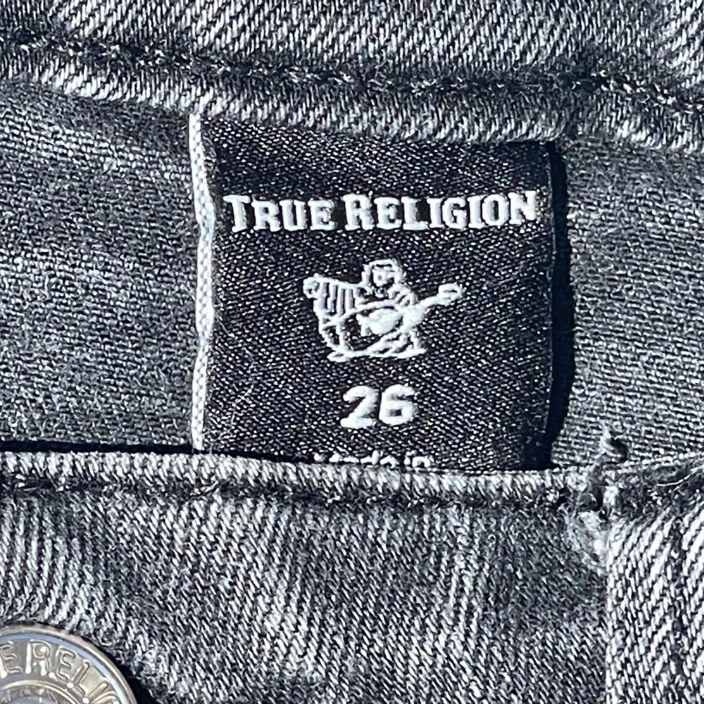 True Religion Halle High Rise super Skinny Black Jean. 26” waist 26” inseam. - Picture 8 of 9